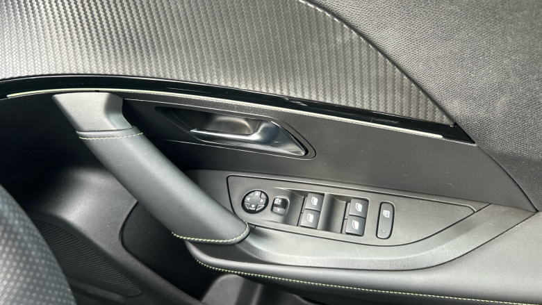 Peugeot 2008 100kW GT 50kWh 5dr Auto Electric Estate